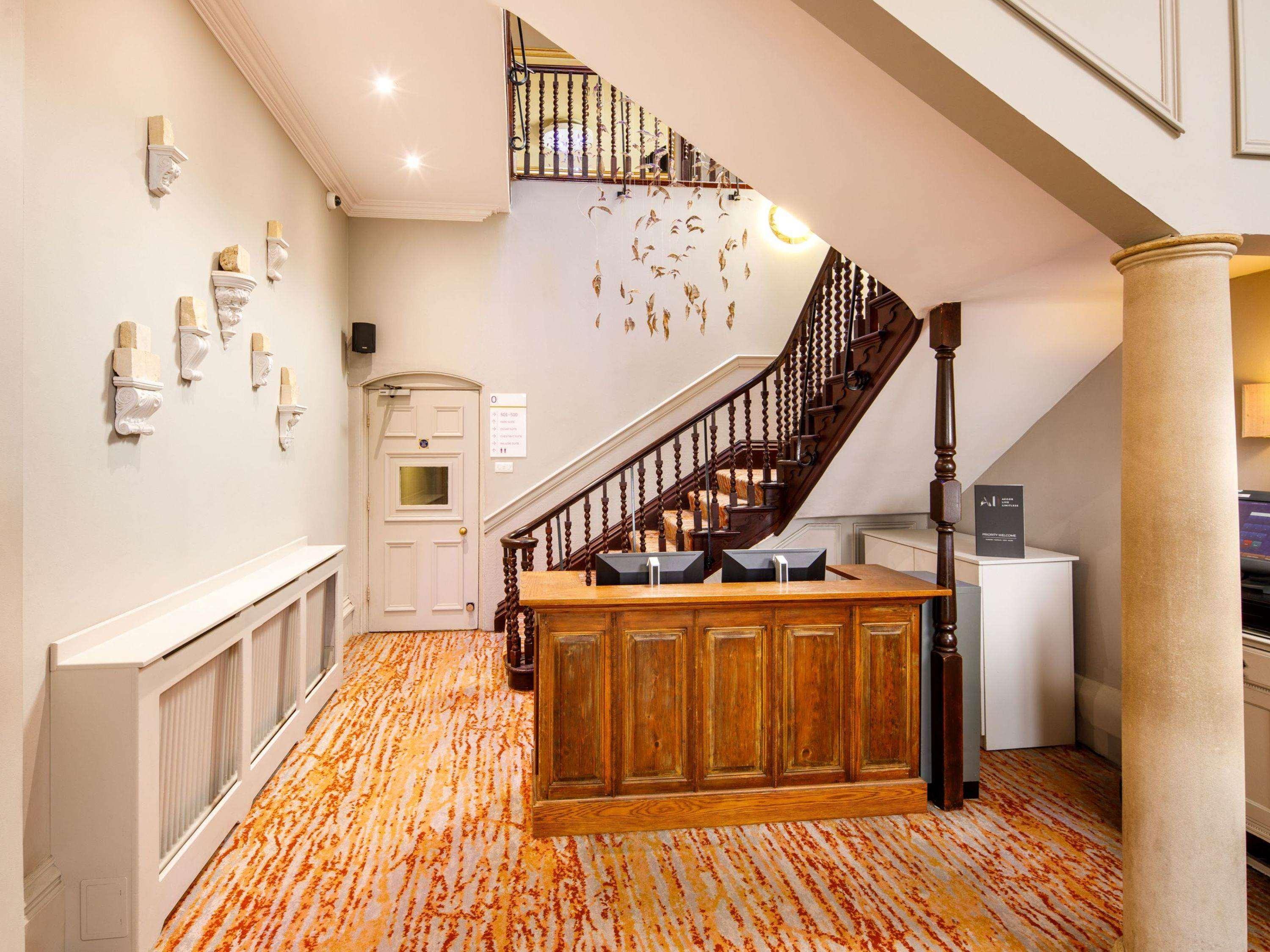 Mercure Bristol North The Grange Hotel Winterbourne Buitenkant foto